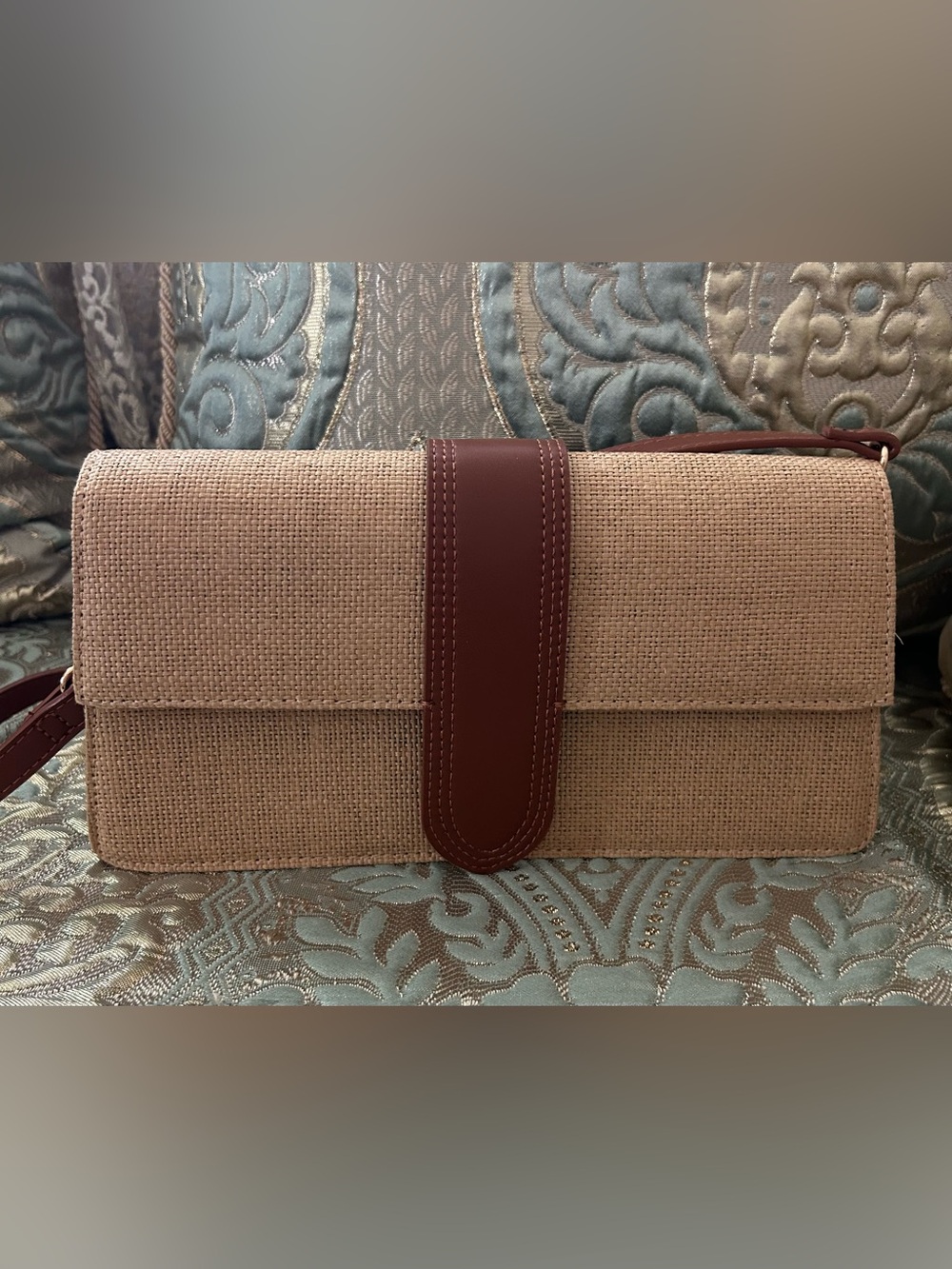 Moda Luxe Tan Woven Clutch with Brown Leather Strap new without tags - Picture 5 of 10
